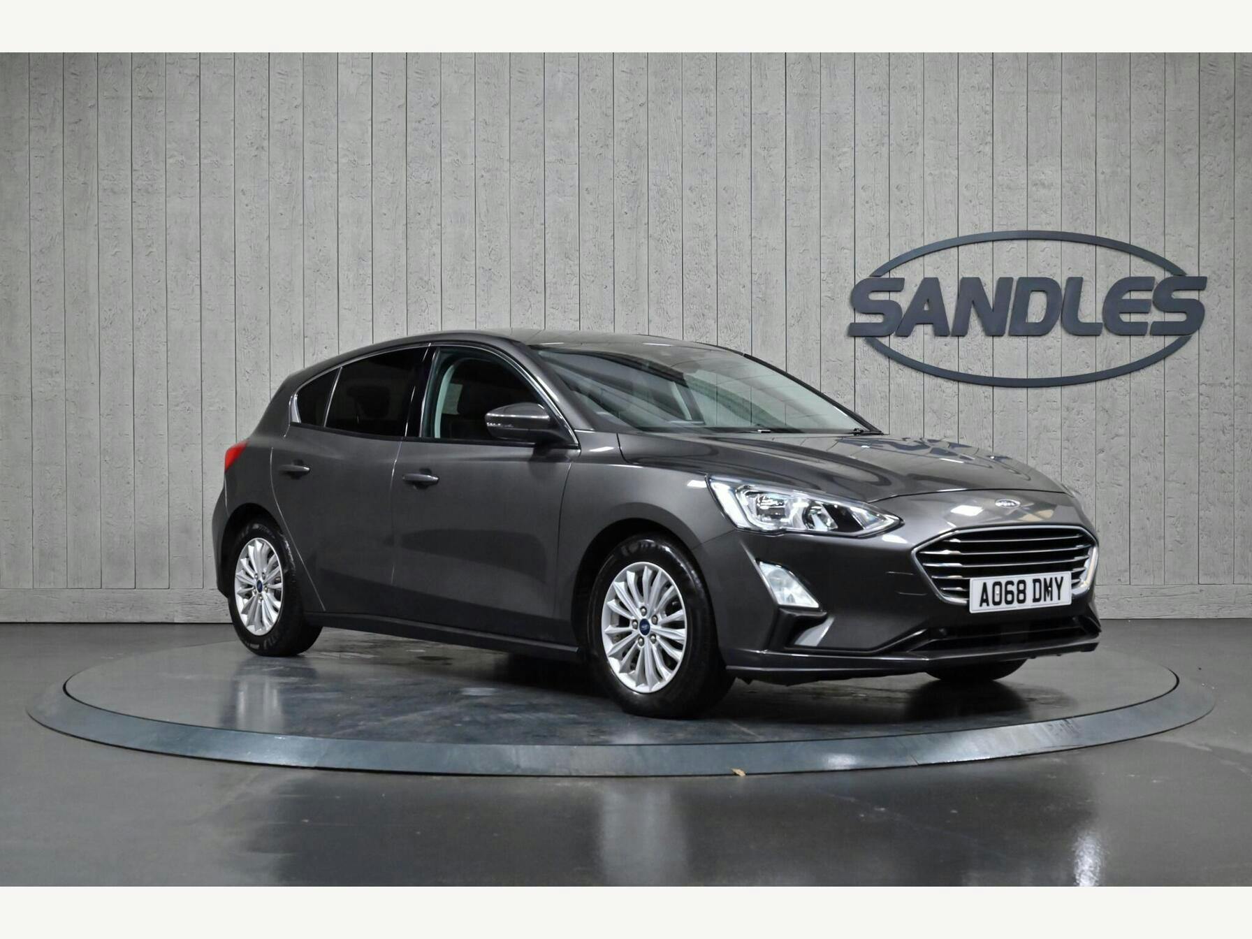 Ford Focus 1.0t Ecoboost Titanium Euro 6 (s/s) 5dr Hatchback 2018