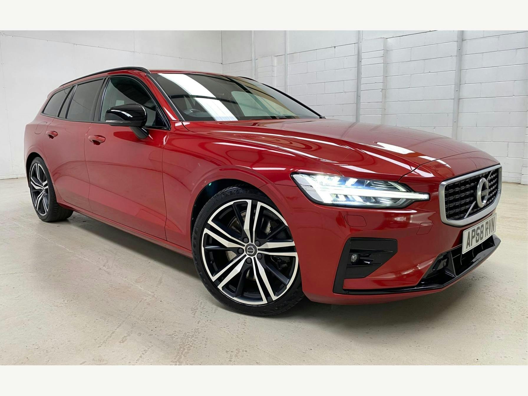 Volvo V60 2.0 T5 R-design Pro Auto Euro 6 (s/s) 5dr Estate 2019