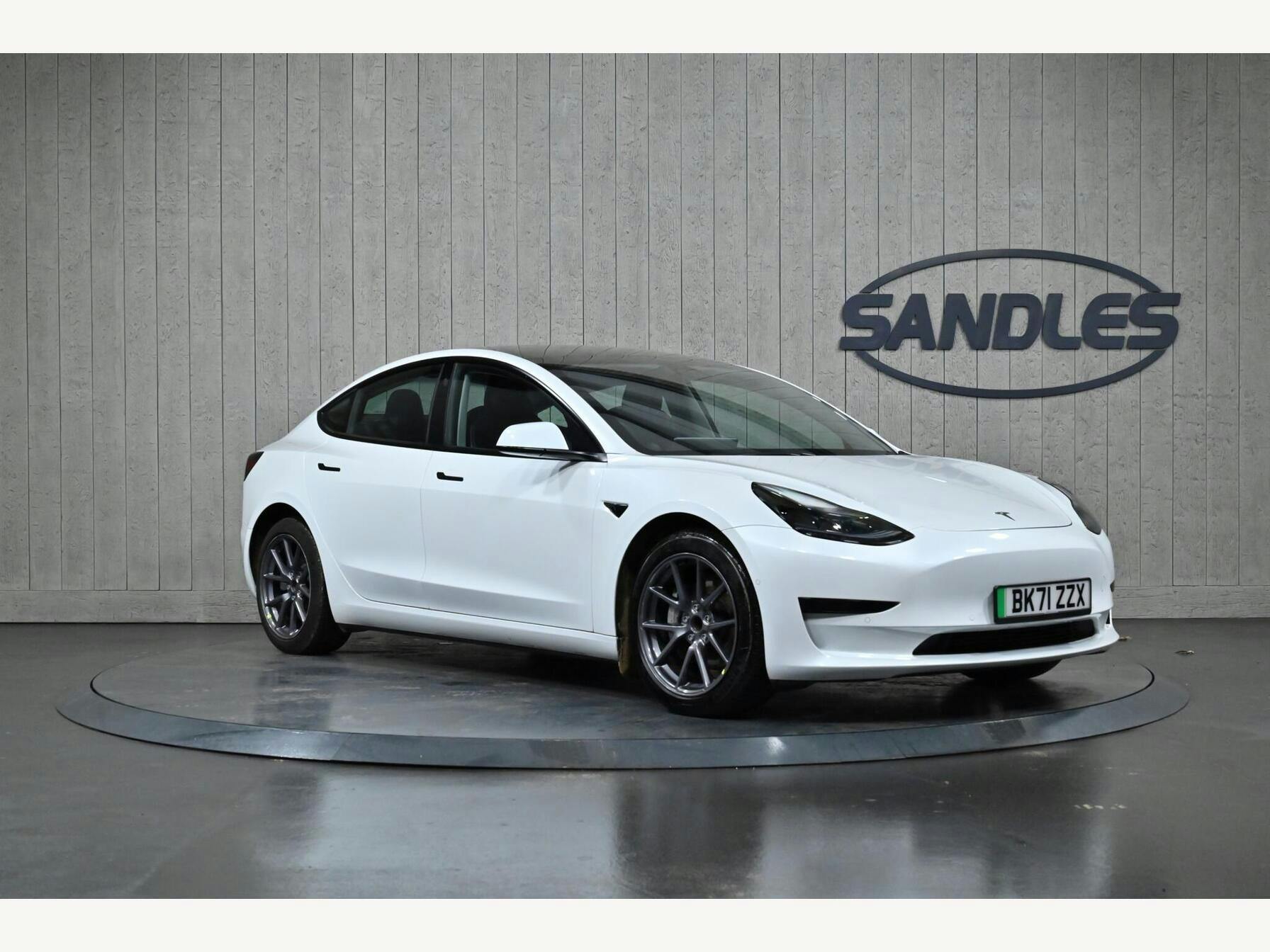 Tesla Model 3 Standard Range Plus Auto Rwd 4dr Saloon 2021