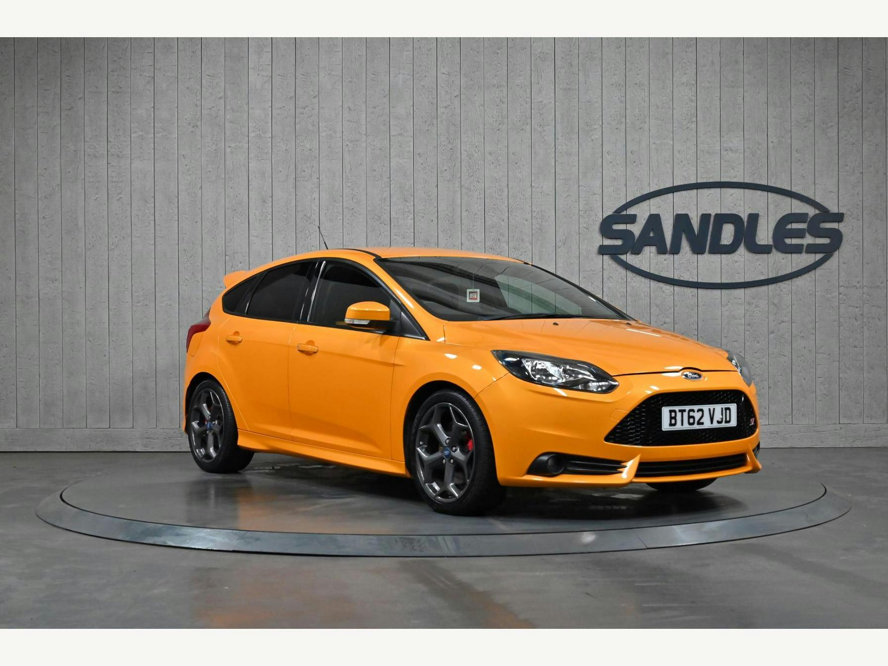 Ford Focus 2.0t Ecoboost St-2 Euro 5 (s/s) 5dr Hatchback 2013