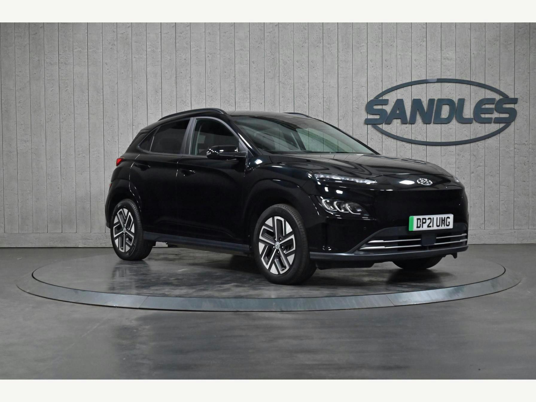 Hyundai Kona 39kwh Premium Auto 5dr (10.5kw Charger) Suv 2021