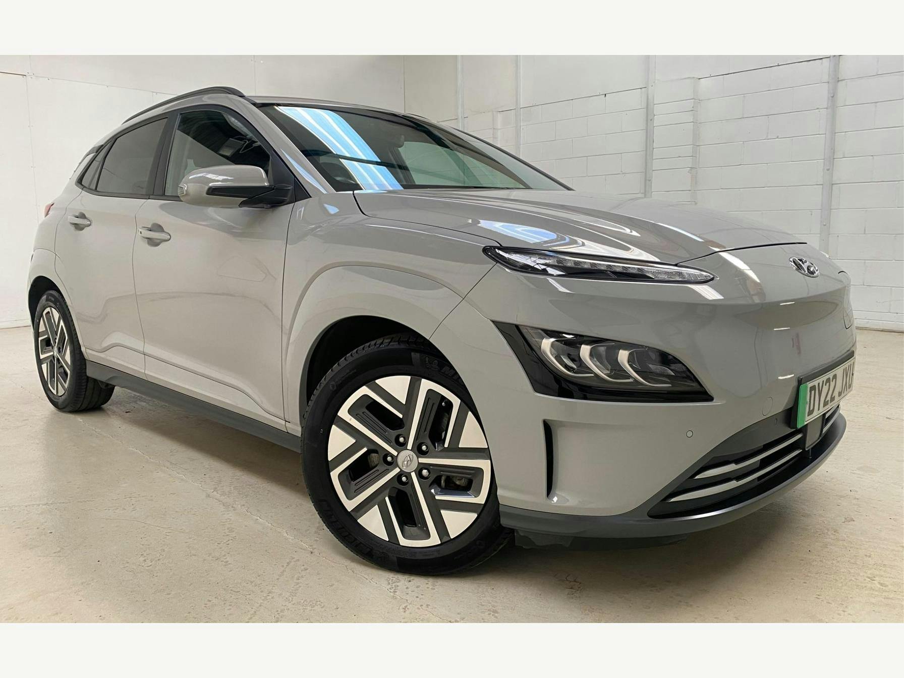 Hyundai Kona 64kwh Premium Auto 5dr (10.5kw Charger) Suv 2022