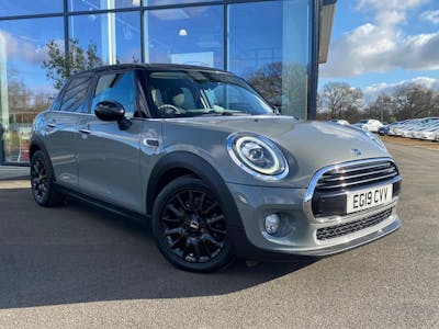 Mini Hatch 1.5 Cooper Classic Euro 6 (s/s) 5dr