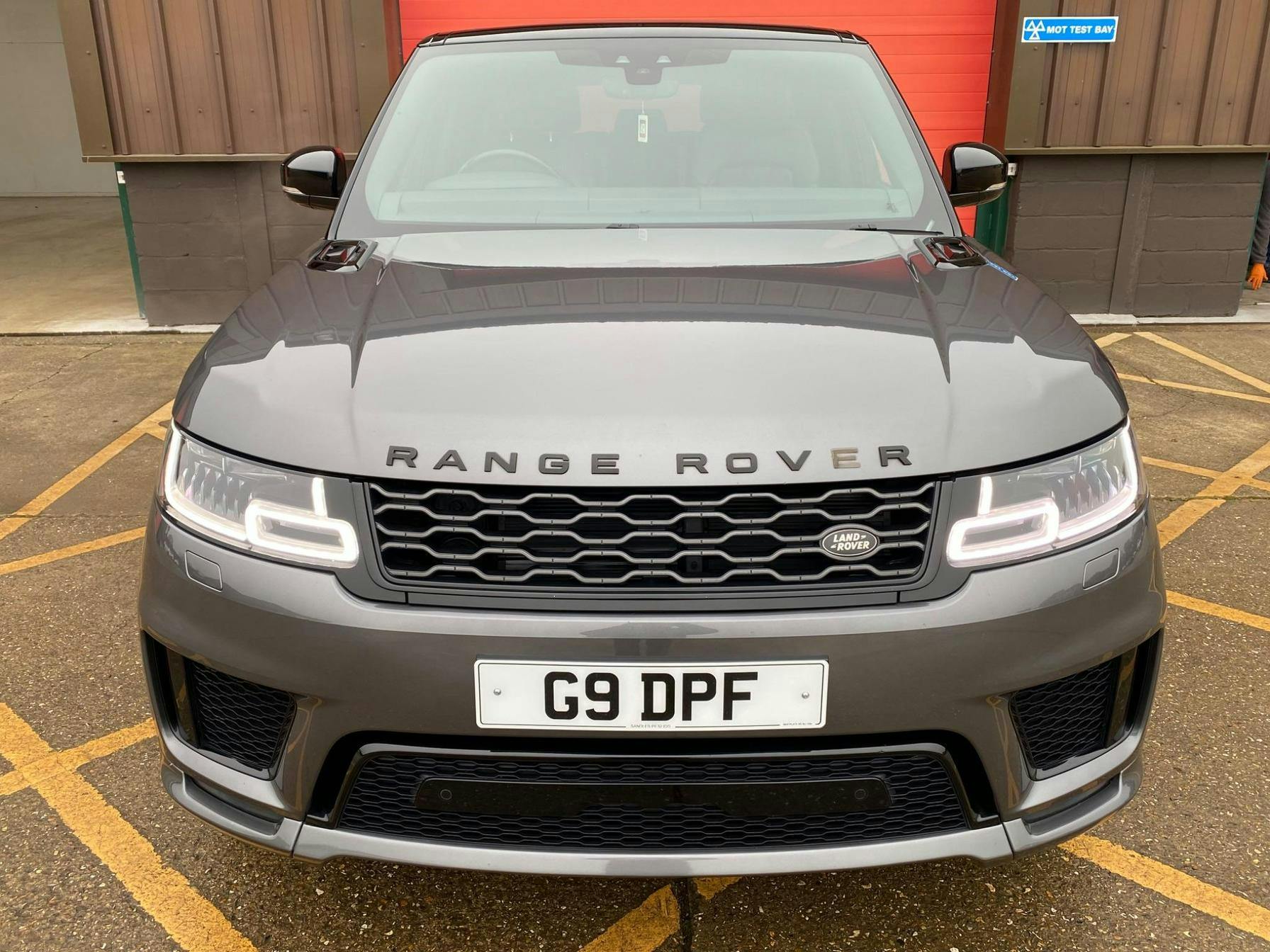 Land Rover Range Rover Sport 3.0 Sd V6 Hse Auto 4wd Euro 6 (s/s) 5dr Suv 2019