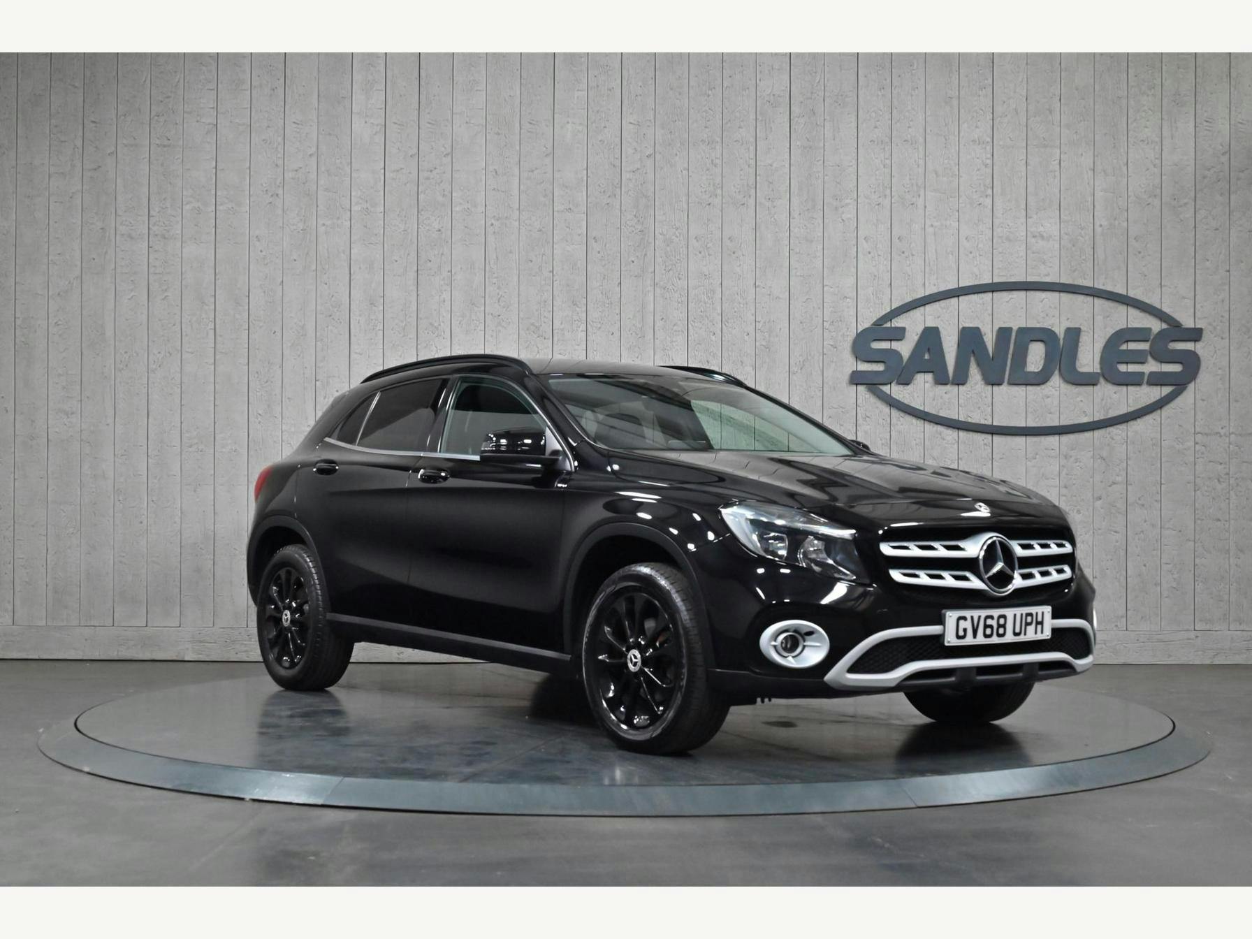 Mercedes Benz Gla 1.6 Gla200 SE Euro 6 (s/s) 5dr Suv 2019