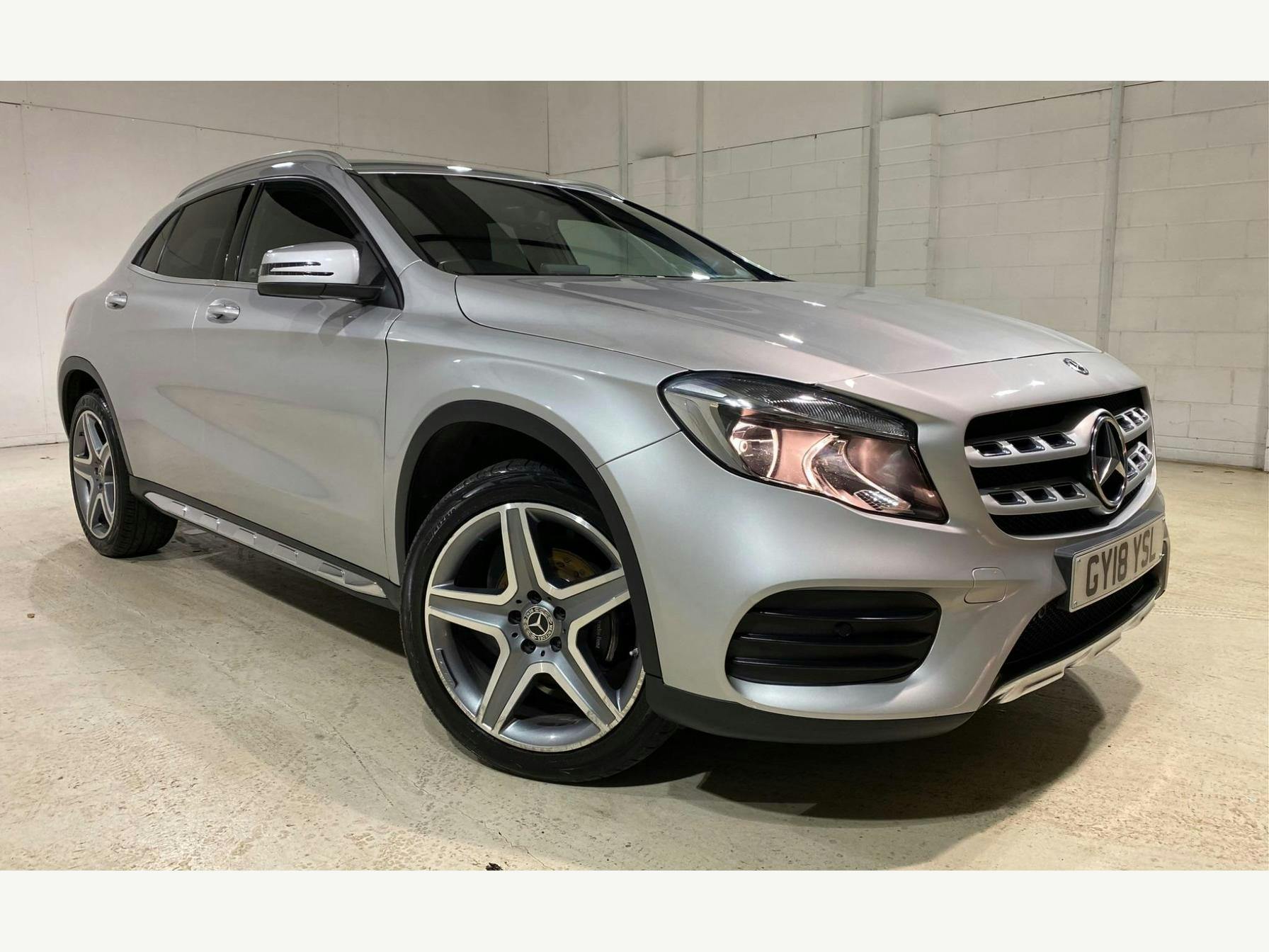 Mercedes Benz Gla 2.1 Gla200d Amg Line 7g-dct Euro 6 (s/s) 5dr Suv 2018