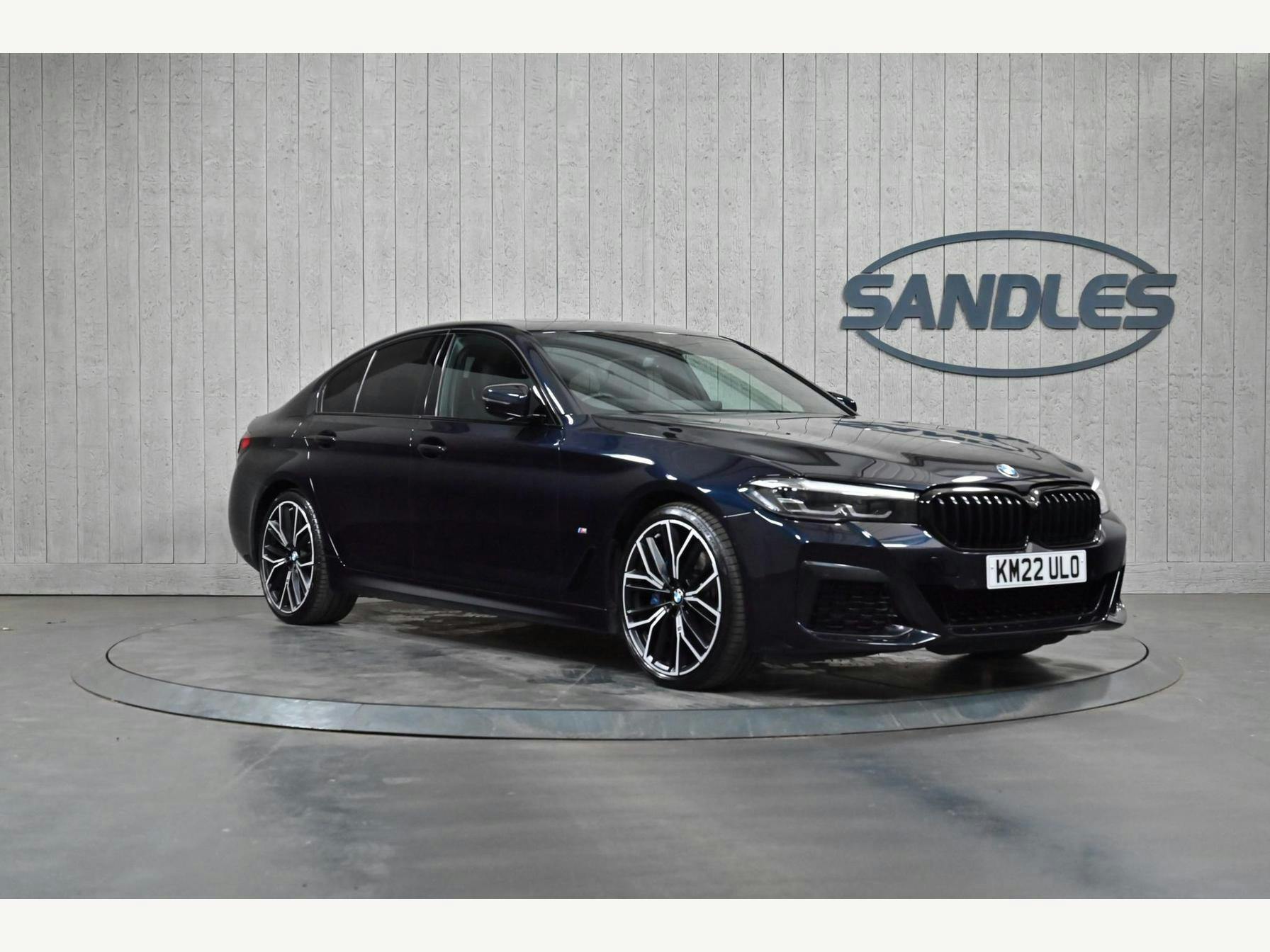 BMW 5 Series 2.0 520d Mht M Sport Steptronic Euro 6 (s/s) 4dr Saloon 2022