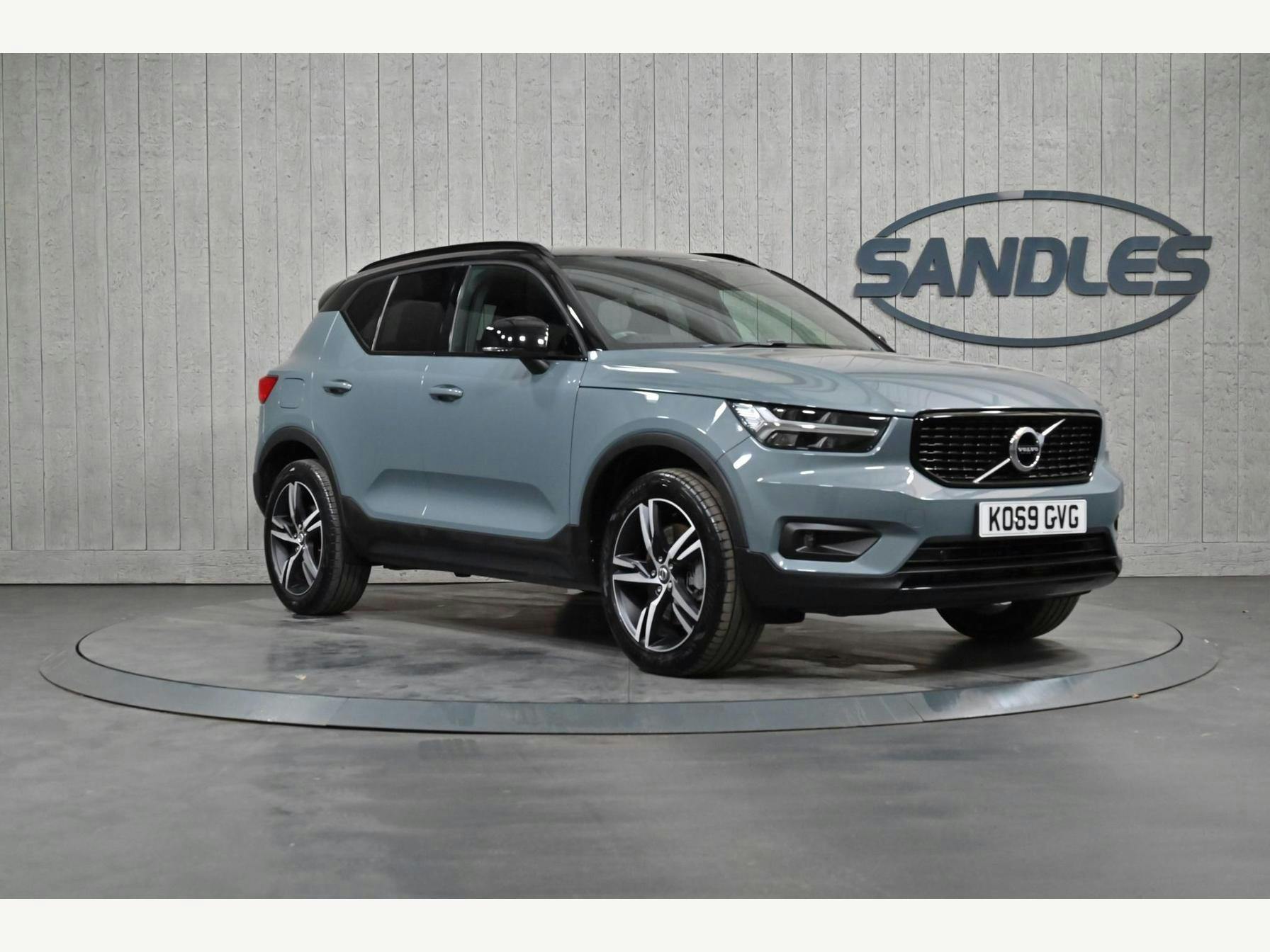 Volvo XC40 1.5h T5 Twin Engine 10.7kwh R-design Auto Euro 6 (s/s) 5dr Suv 2020