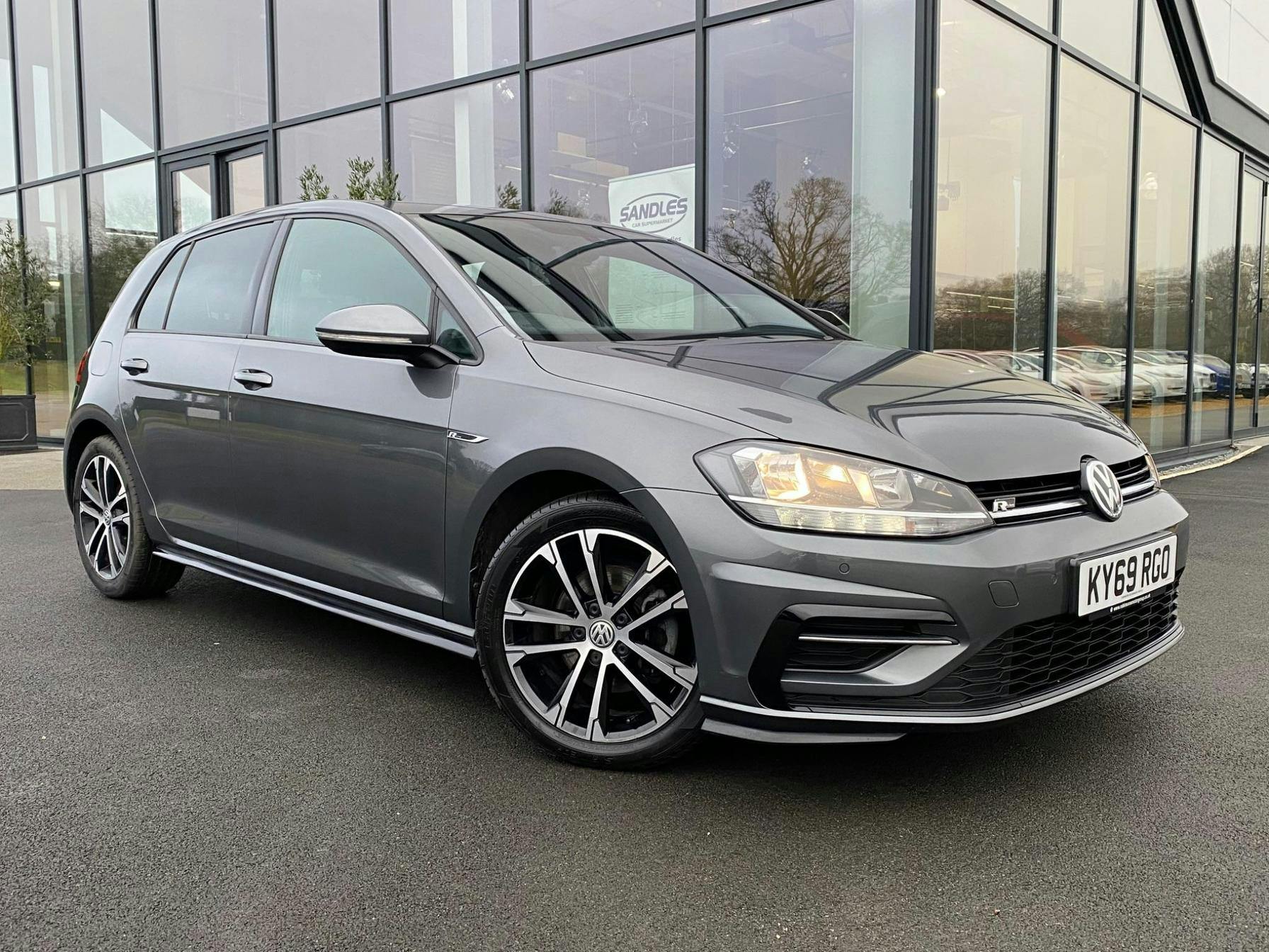 Volkswagen Golf 2.0 TDi R-line DSG Euro 6 (s/s) 5dr Hatchback 2019