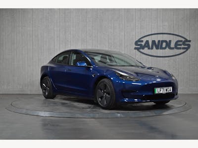Tesla Model 3 Standard Range Plus Auto Rwd 4dr
