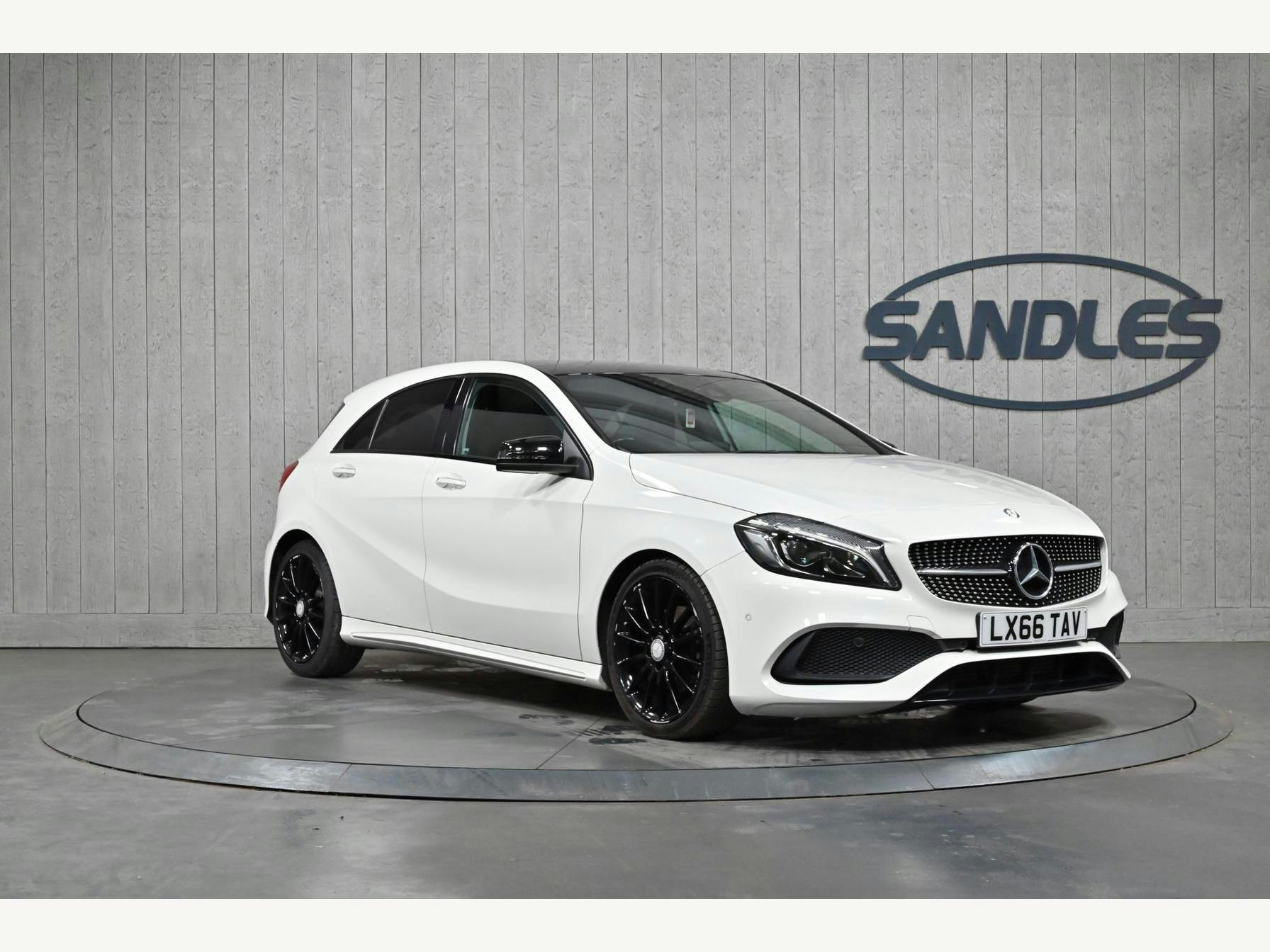 Mercedes Benz A Class 1.6 A180 Amg Line (premium Plus) 7g-dct Euro 6 (s/s) 5dr Hatchback 2016