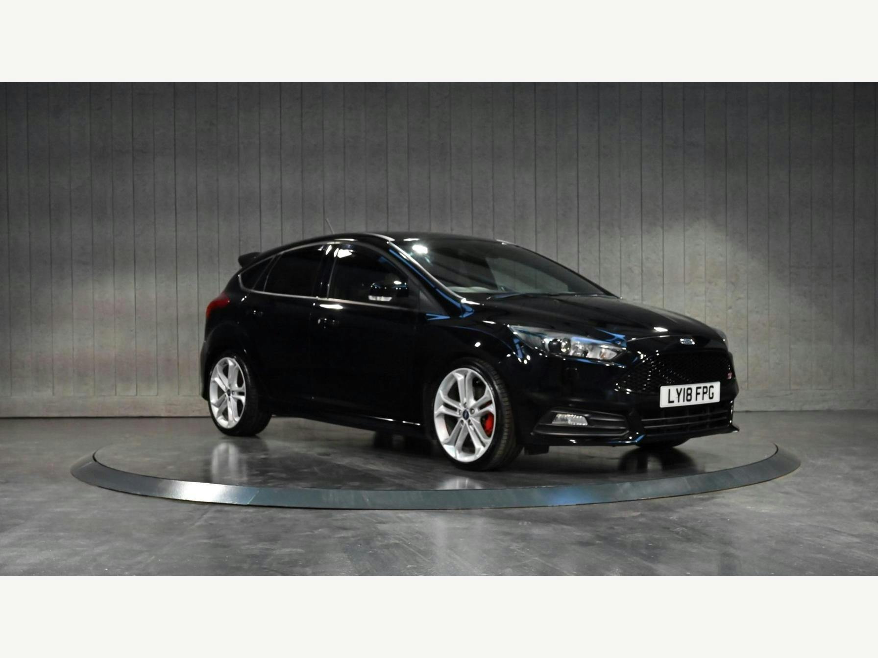 Ford Focus 2.0 TDCi St-3 Euro 6 (s/s) 5dr Hatchback 2018