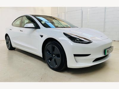 Tesla Model 3 Standard Range Plus Auto Rwd 4dr