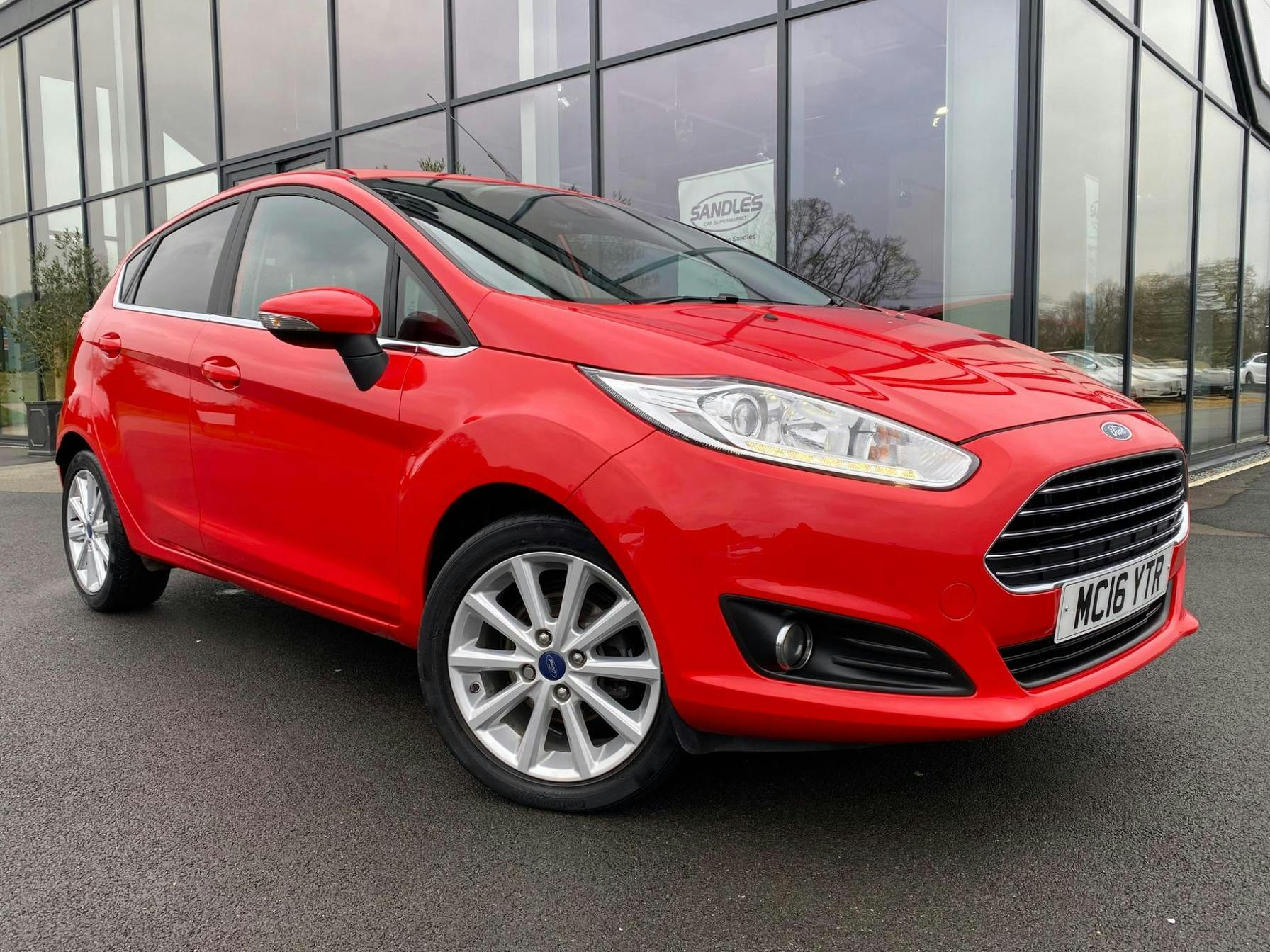 Ford Fiesta 1.0 Titanium Euro 6 (s/s) 5dr Hatchback 2016