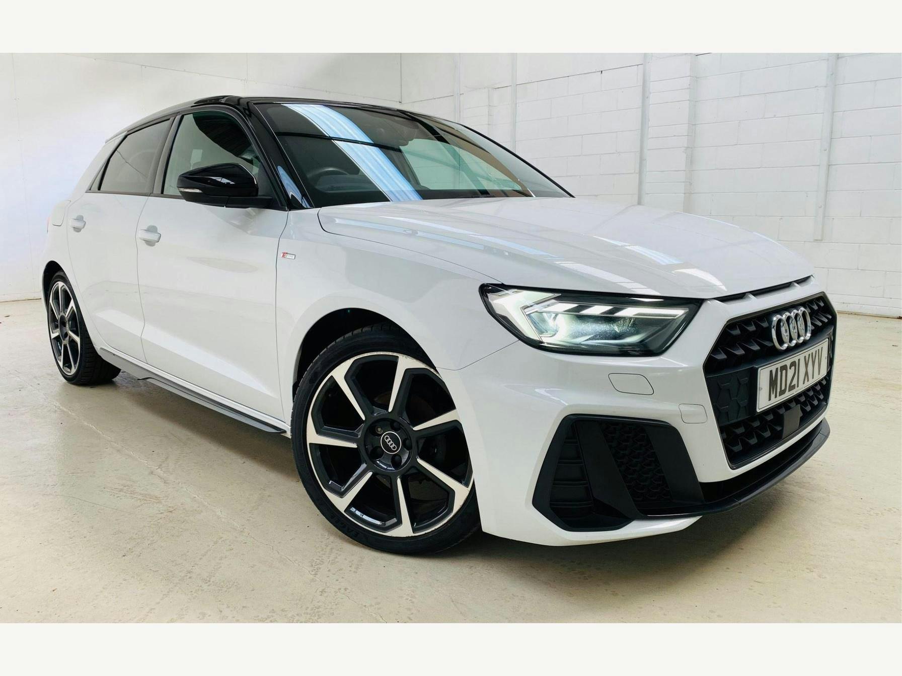 Audi A1 1.0 Tfsi 25 Black Edition Sportback Euro 6 (s/s) 5dr Hatchback 2021