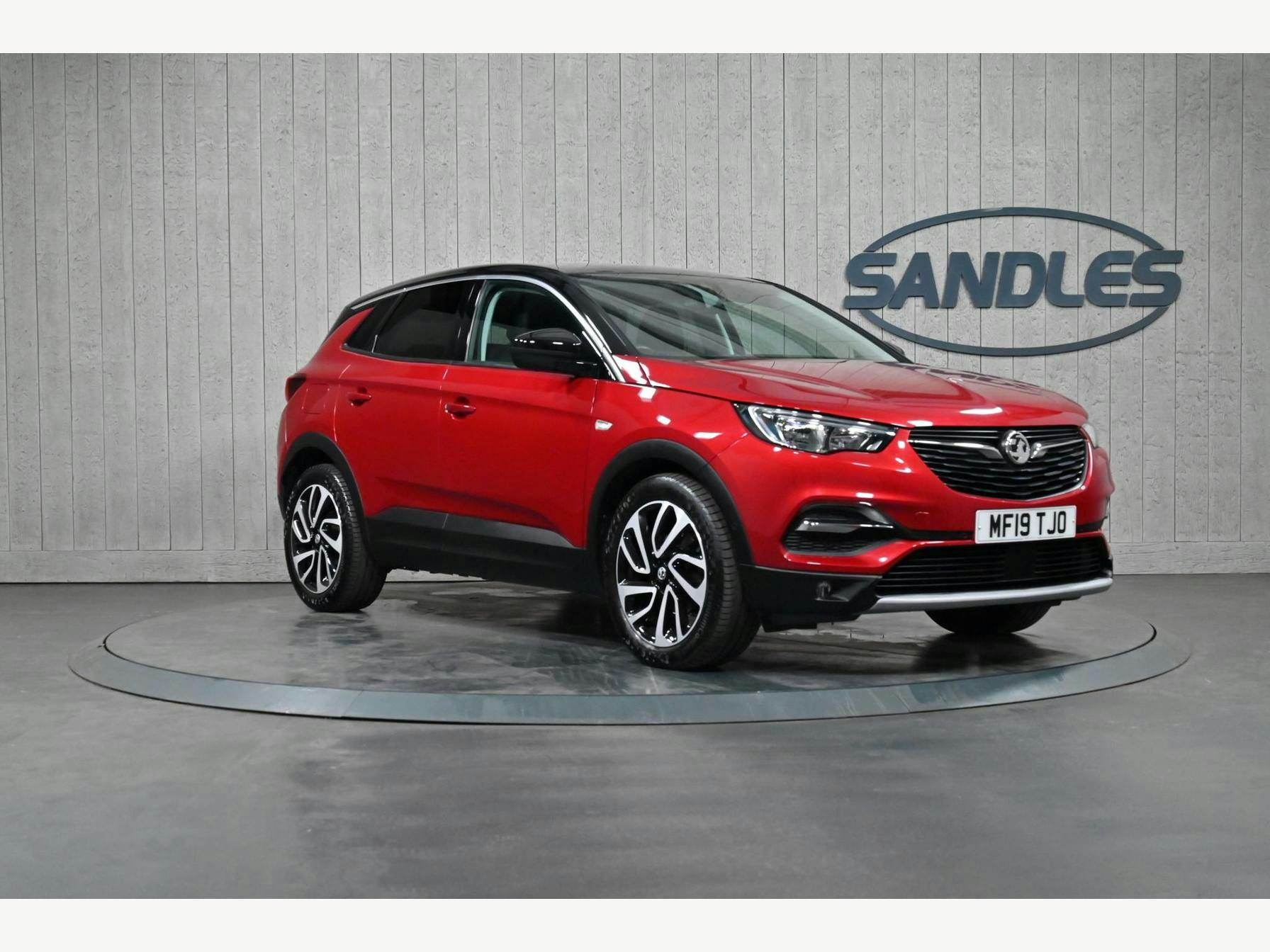 Vauxhall Grandland X 1.2 Turbo Elite Nav Euro 6 (s/s) 5dr Suv 2019