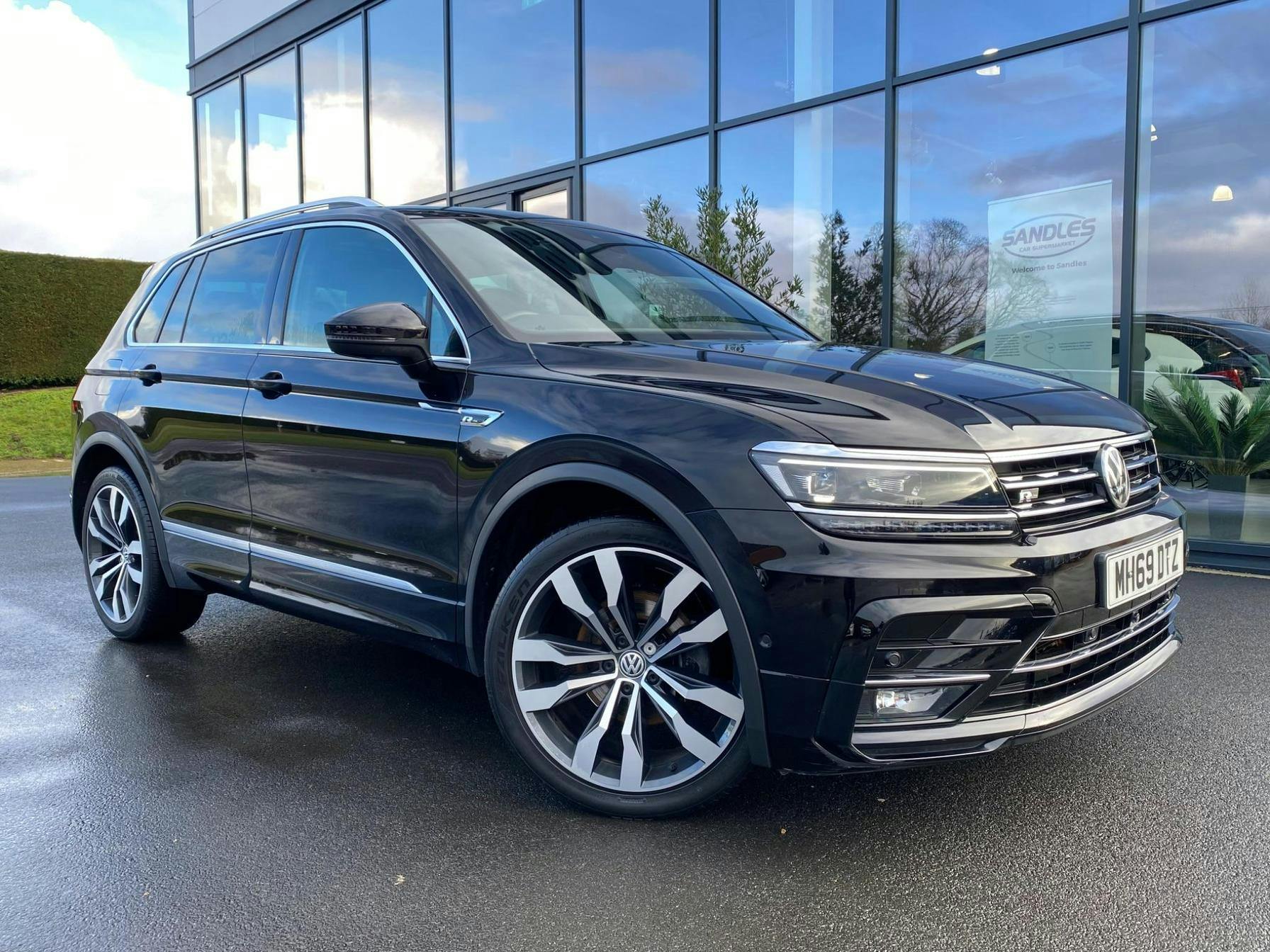 Volkswagen Tiguan 1.5 Tsi Evo R-line Tech DSG Euro 6 (s/s) 5dr Suv 2019