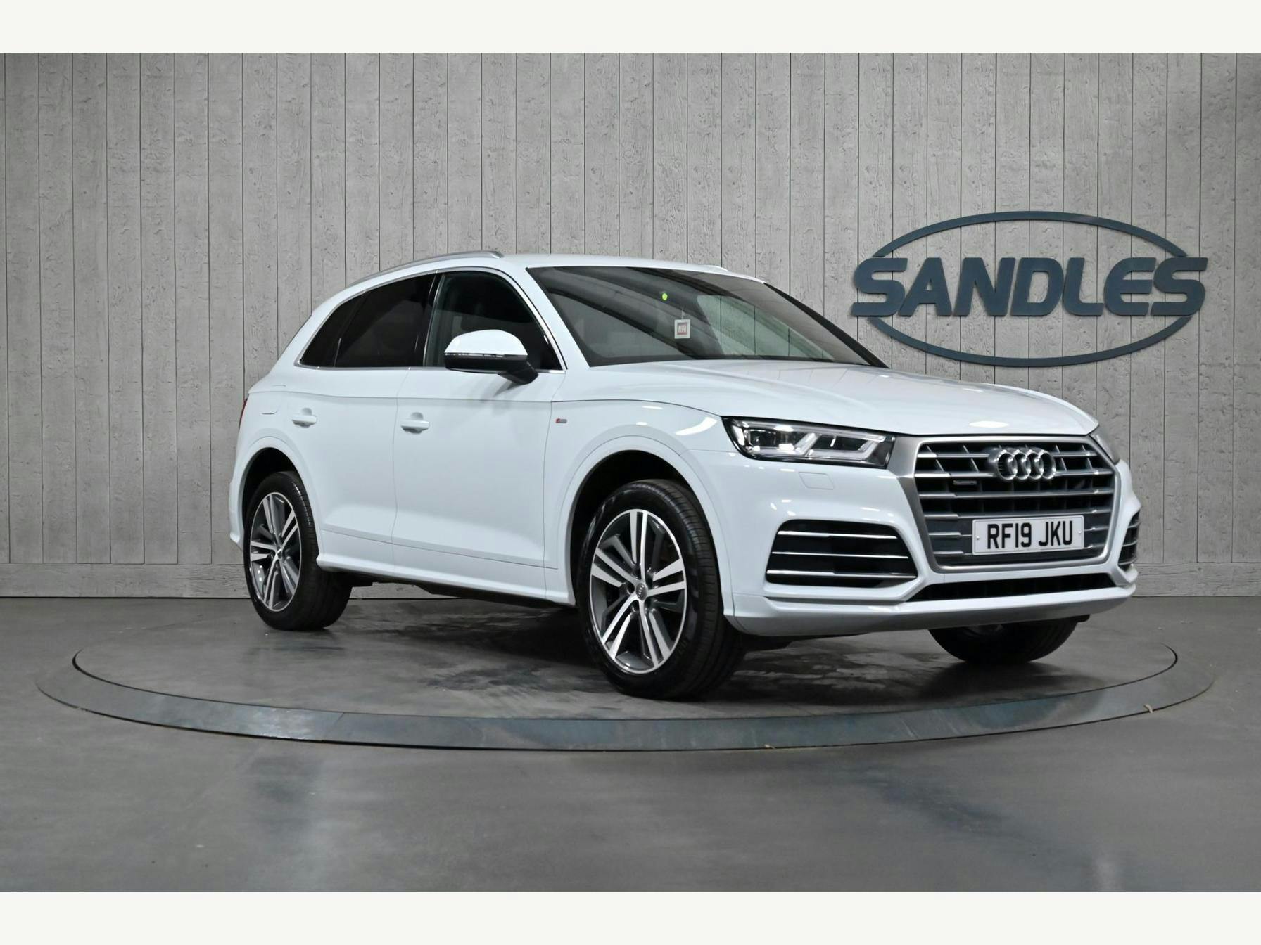 Audi Q5 2.0 TDi 40 S Line S Tronic Quattro Euro 6 (s/s) 5dr Suv 2019