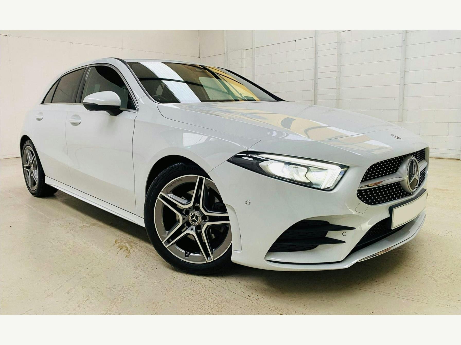 Mercedes Benz A Class 1.3 A180 Amg Line (executive) 7g-dct Euro 6 (s/s) 5dr Hatchback 2020