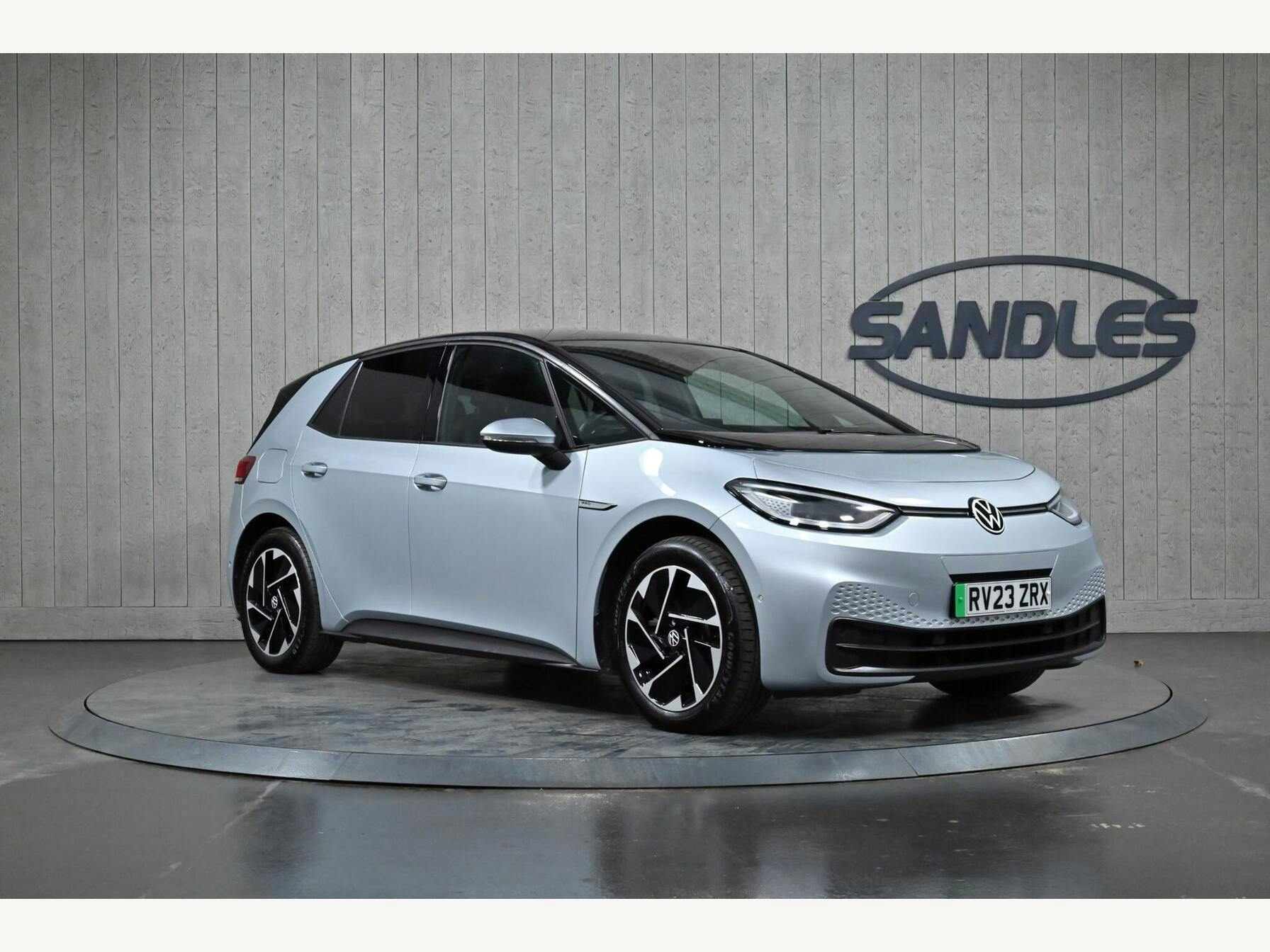 Volkswagen Id.3 Pro 58kwh Family Auto 5dr Hatchback 2023