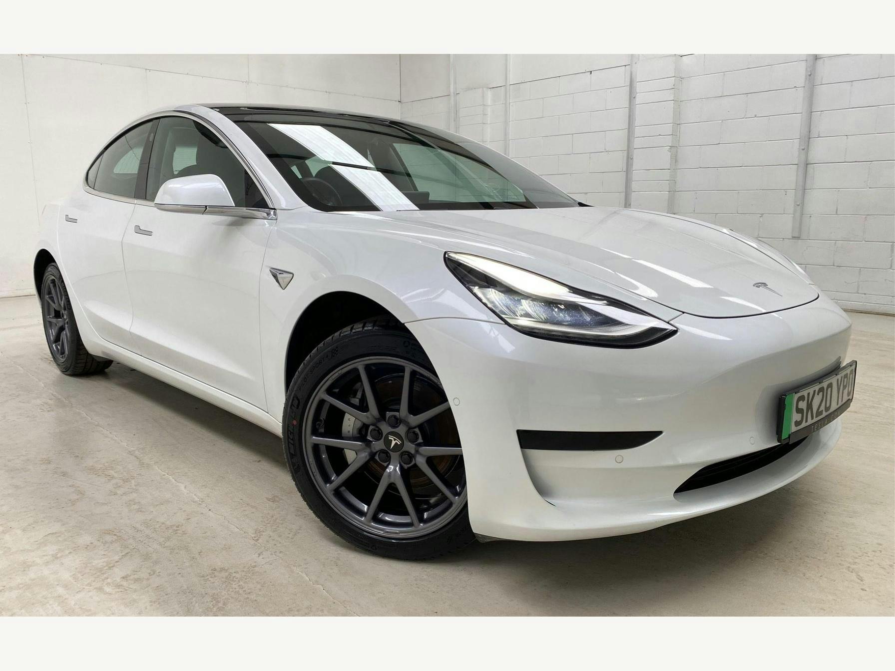 Tesla Model 3 Standard Range Plus Auto Rwd 4dr Saloon 2020