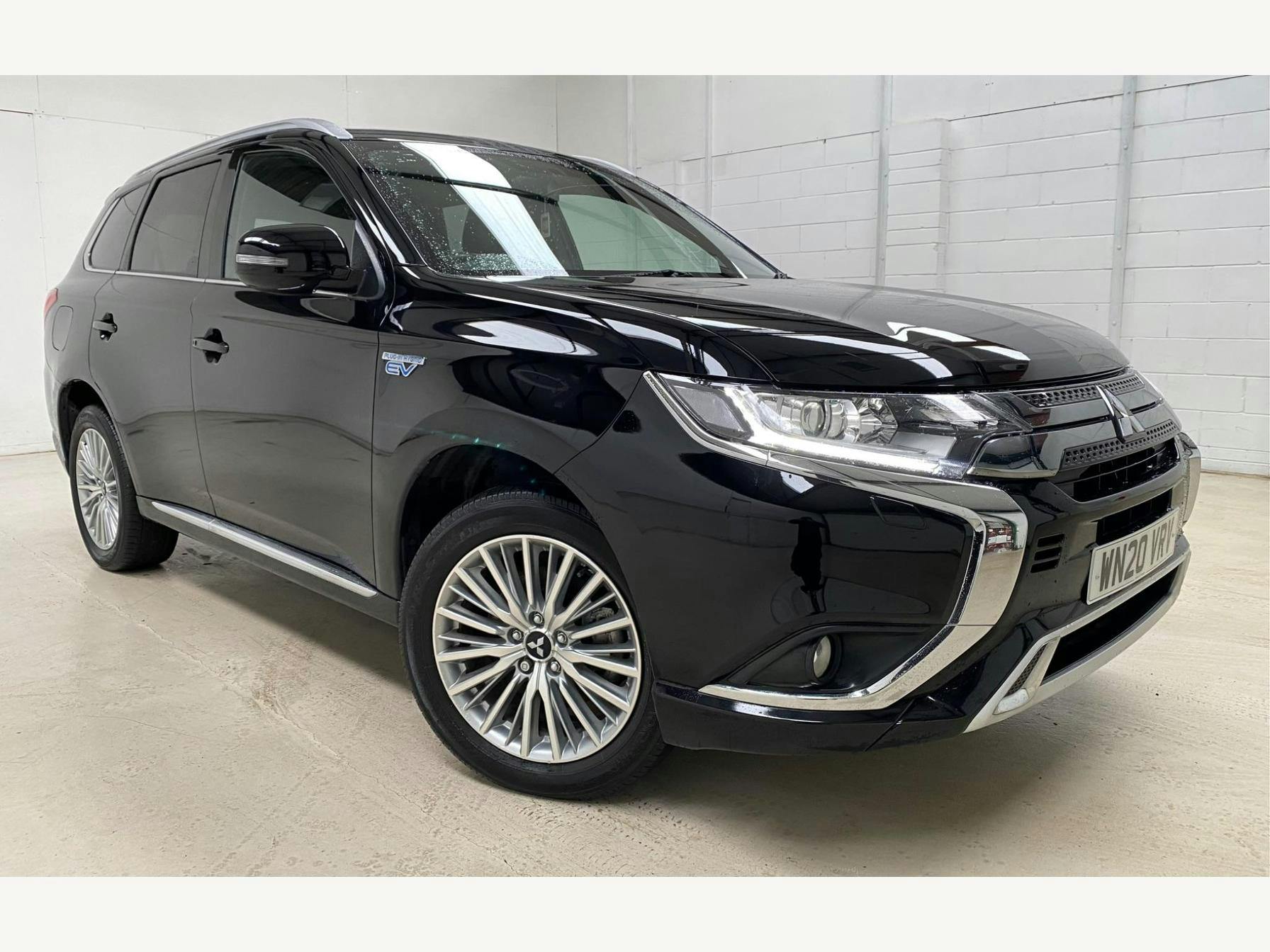 Mitsubishi Outlander 2.4h Twinmotor 13.8kwh Dynamic Cvt 4wd Euro 6 (s/s) 5dr Suv 2020