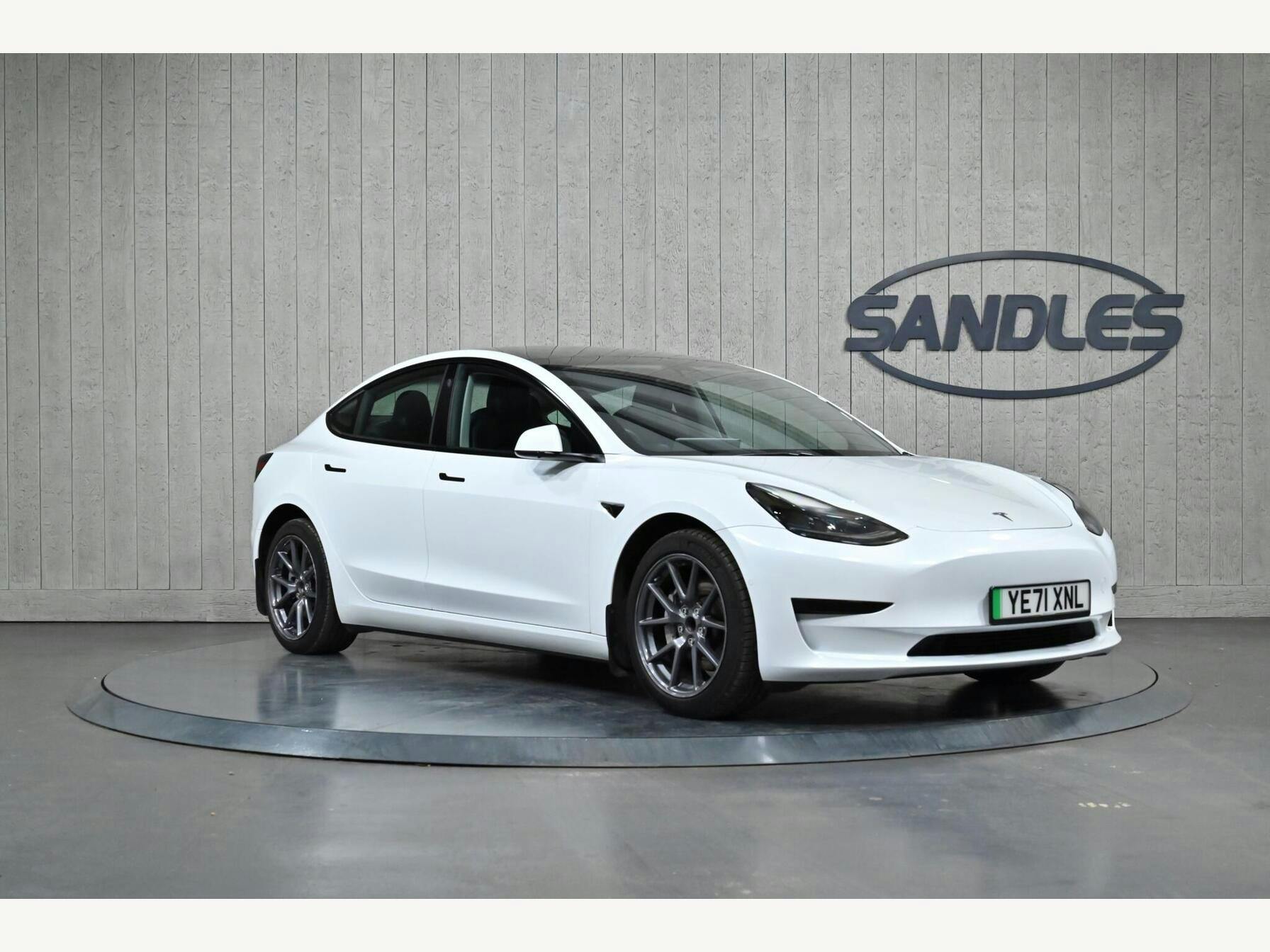 Tesla Model 3 Standard Range Plus Auto Rwd 4dr Saloon 2021