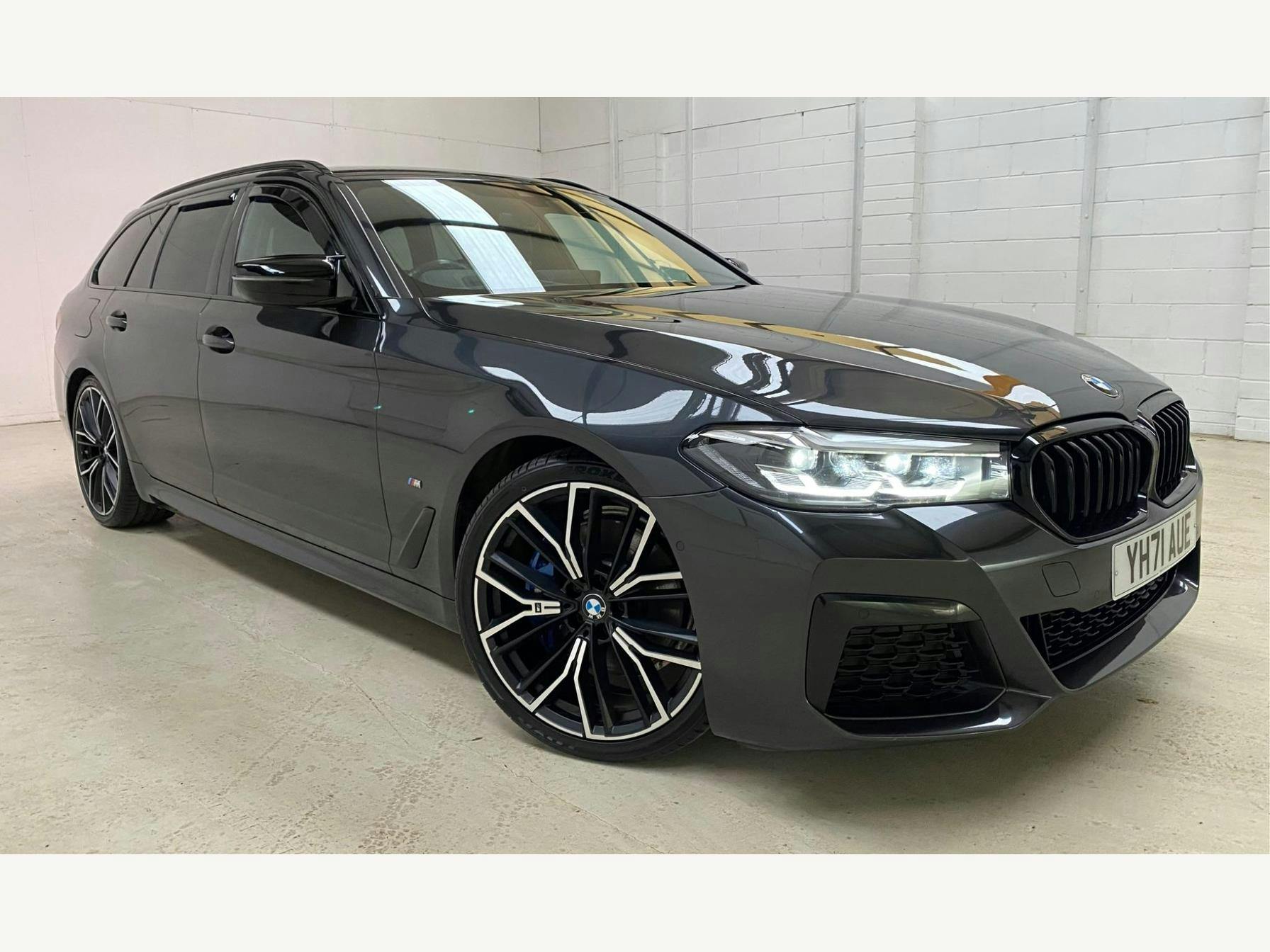 BMW 5 Series 2.0 520d Mht M Sport Touring Steptronic Euro 6 (s/s) 5dr Estate 2021