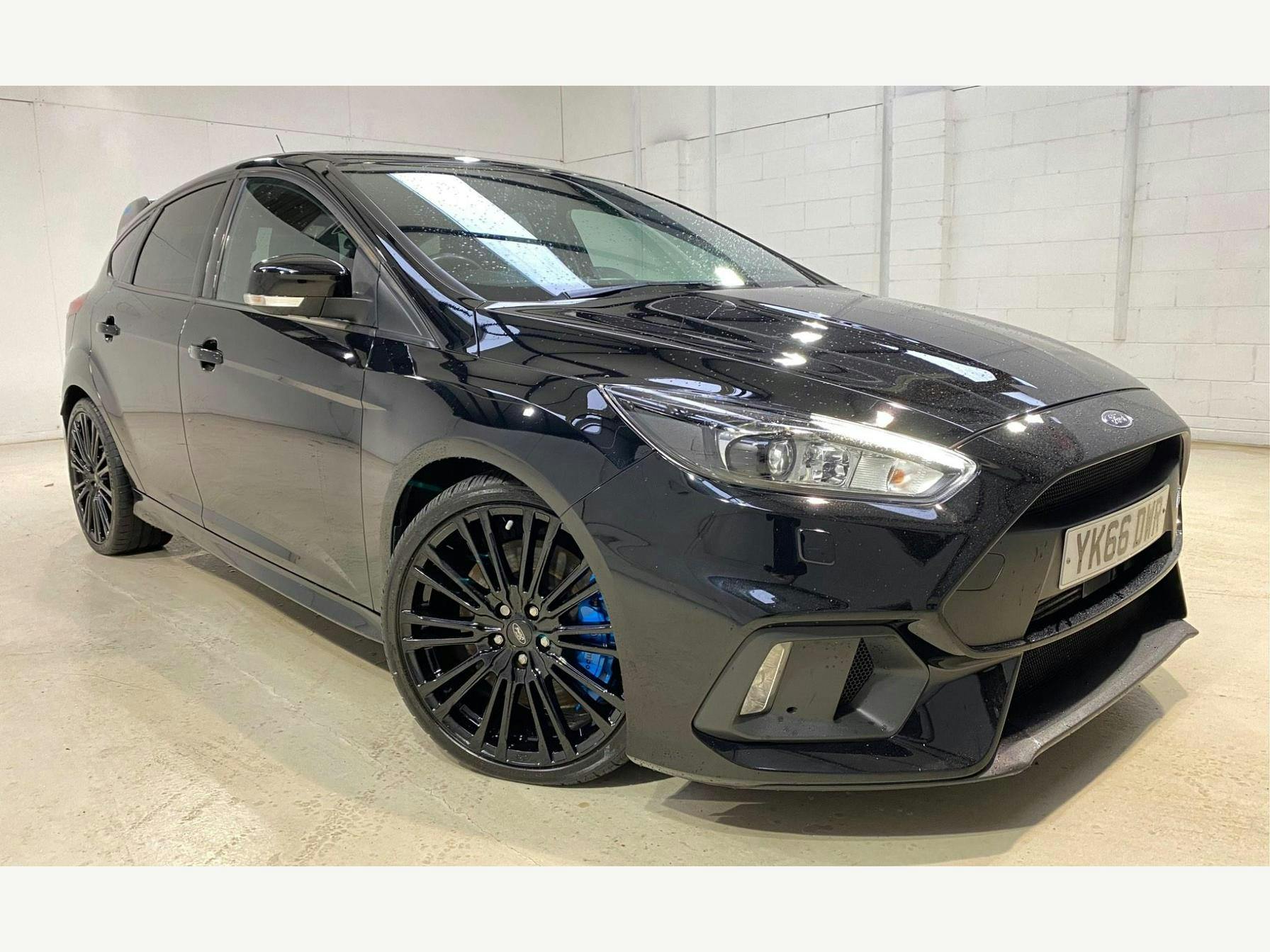 Ford Focus 2.3t Ecoboost RS Awd Euro 6 (s/s) 5dr Hatchback 2016