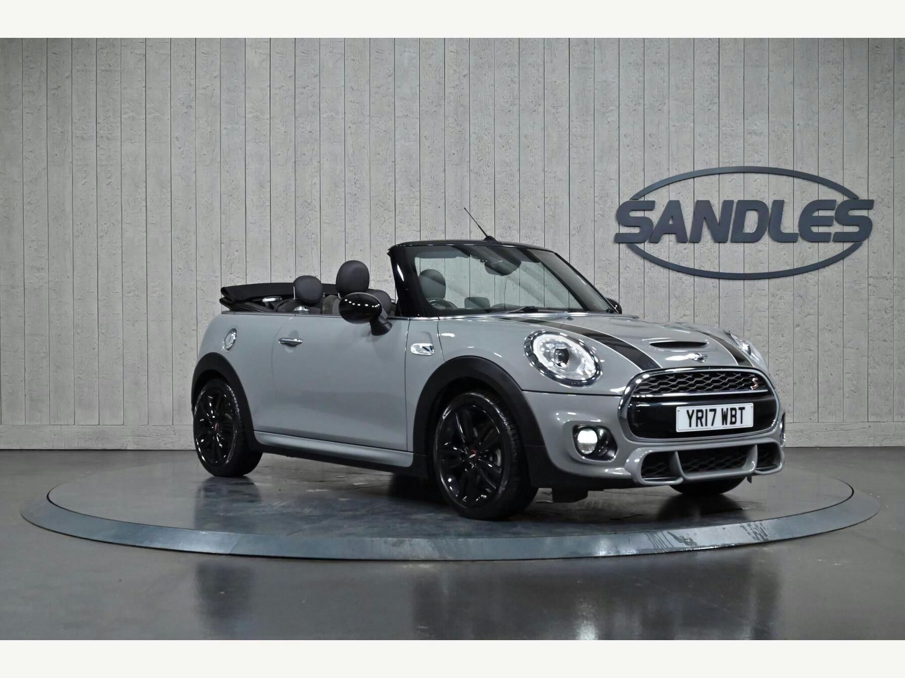 Mini Convertible 2.0 Cooper S Euro 6 (s/s) 2dr Convertible 2017