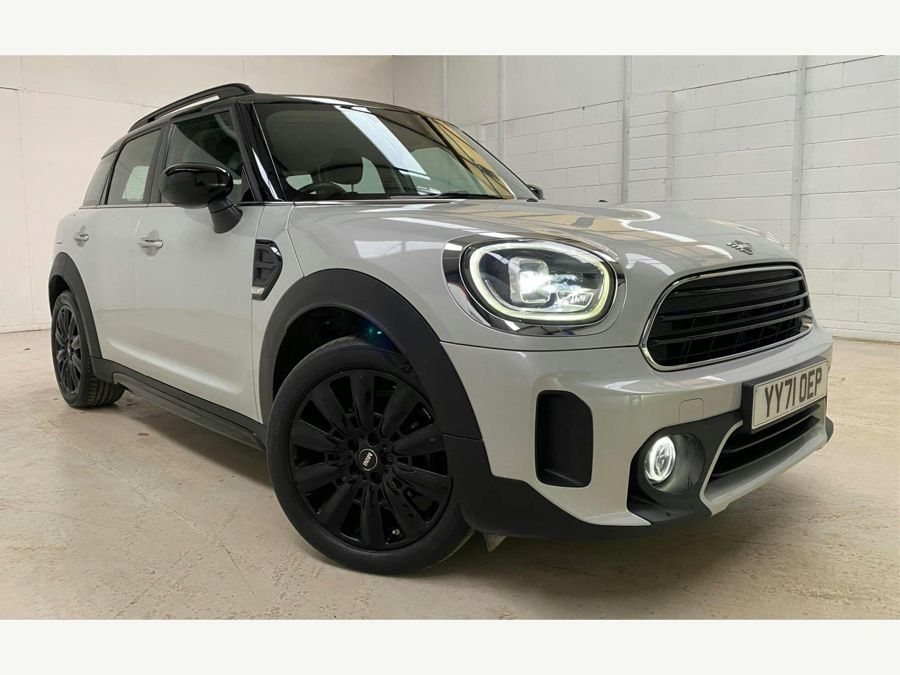 Mini Countryman 1.5 Cooper Classic Steptronic Euro 6 (s/s) 5dr Suv 2021